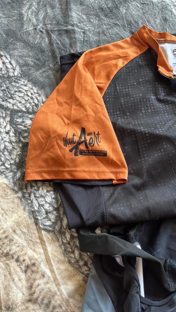 Wout van Aert wielertenue xl, Ophalen of Verzenden