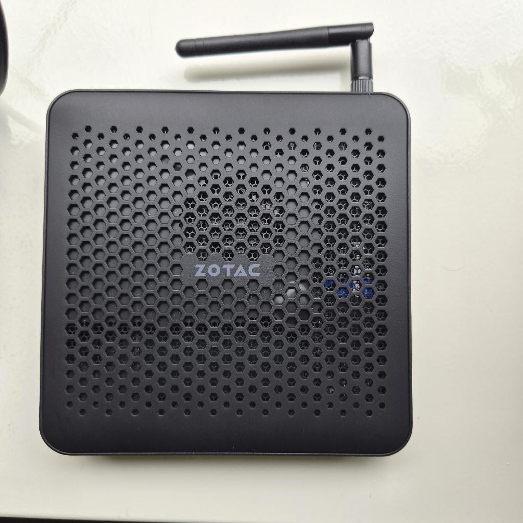 Zotac ZBox MI648, Intel i5-1340P, 16GB, 500GB, Windows 11, Ophalen of Verzenden, Zo goed als nieuw, Zotac, SSD