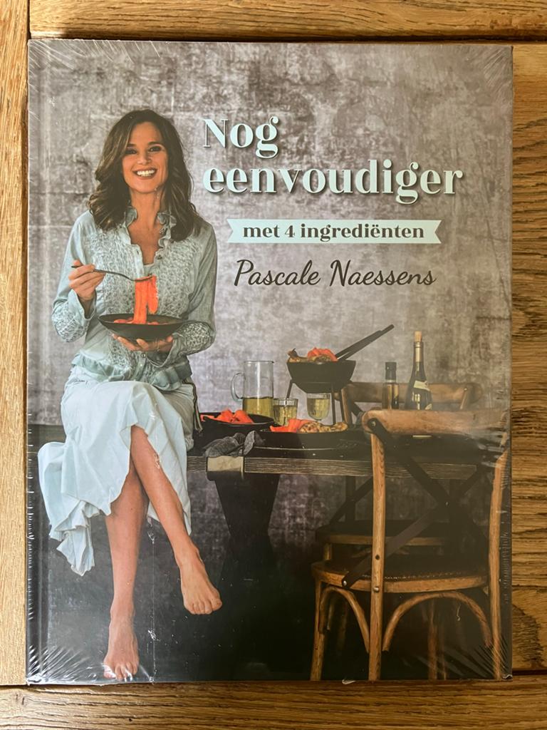 Nieuw-Nog eenvoudiger met 4 ingrediënten - Pascale Naessens, Boeken, Kookboeken, Ophalen of Verzenden, Nieuw, Gezond koken