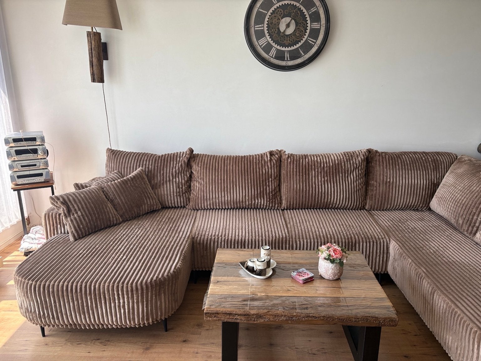 Complete Inboedel: Luxe Ribstof Hoekbank, Eiken Bielzen Meub, Ophalen