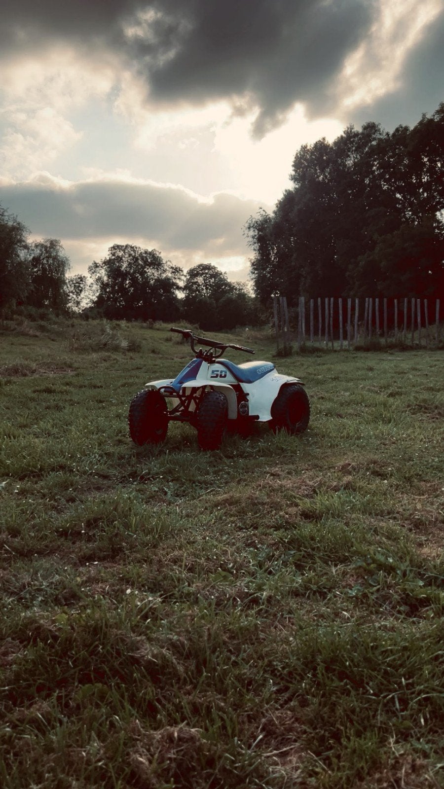 zeer nette suzuki lt 50 quad, Motoren, Ophalen of Verzenden