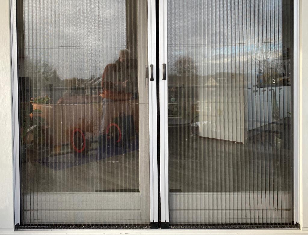 Dubbele plissé hordeuren Luxaflex “Allure”, Doe-het-zelf en Verbouw, Deuren en Horren, Ophalen, Kunststof, Gebruikt, 120 cm of meer