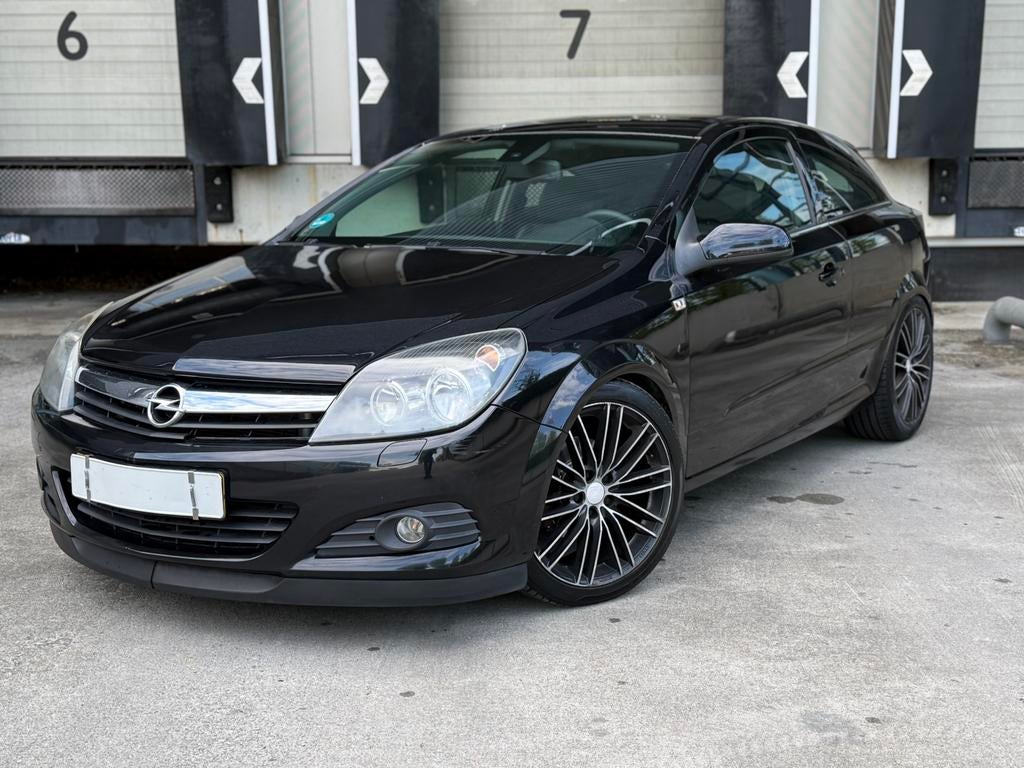 Opel Astra GTC 1.6 Sport Airco/Cruise/BT APK 2027, Auto's, Voorwielaandrijving, 15 km/l, 1145 kg, 4 cilinders