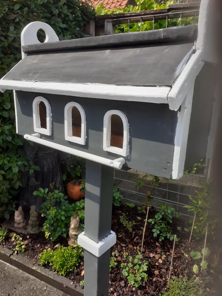 Vogel voederhuisje, Ophalen