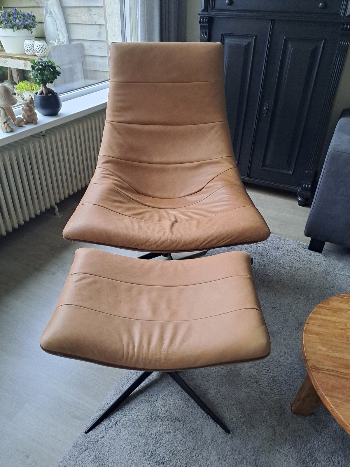 Prachtige bodilson draaifauteuil +hocker!z.g.a.n., Huis en Inrichting, Ophalen, Zo goed als nieuw, 75 tot 100 cm, 50 tot 75 cm