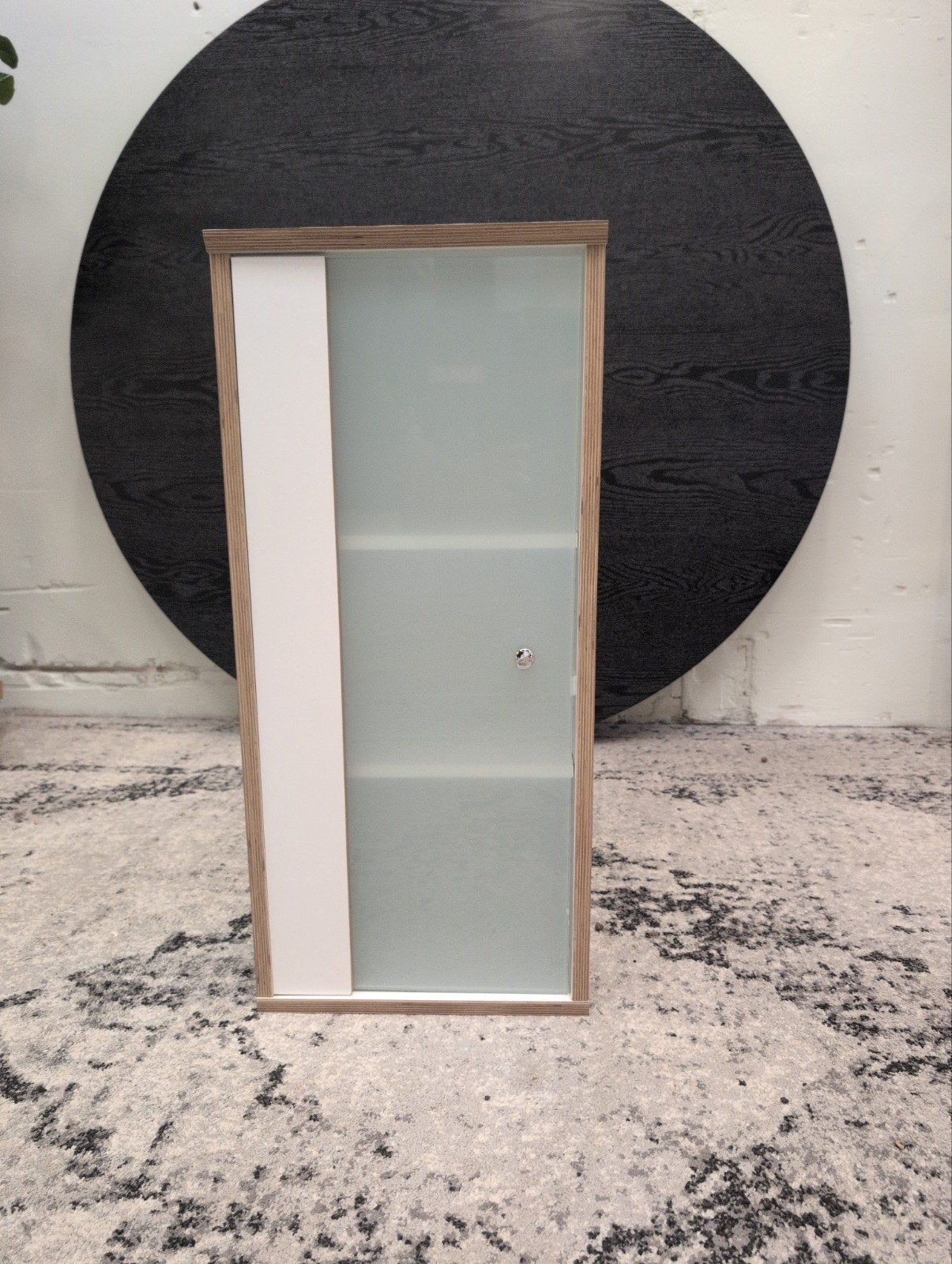 Wandkastje met melkglas deurtje - 74cm hoog, Ophalen, Onbekend, Onbekend, Onbekend