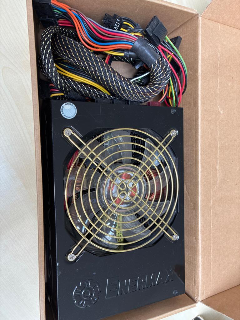 Enermax Galaxy EGA1000EWL 1000W Computer Voeding, Ophalen of Verzenden, Gebruikt