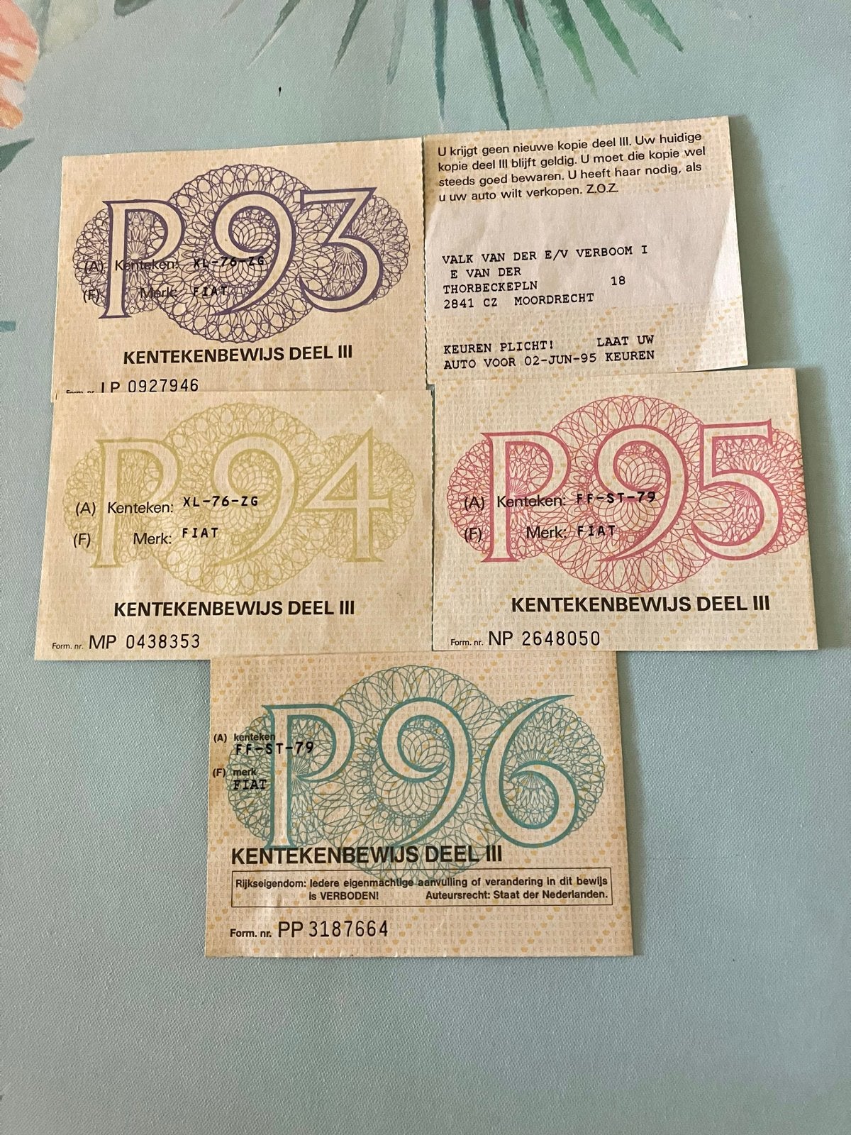 Oude kentekenbewijs plaatjes voor achter de vooruit, Ophalen of Verzenden