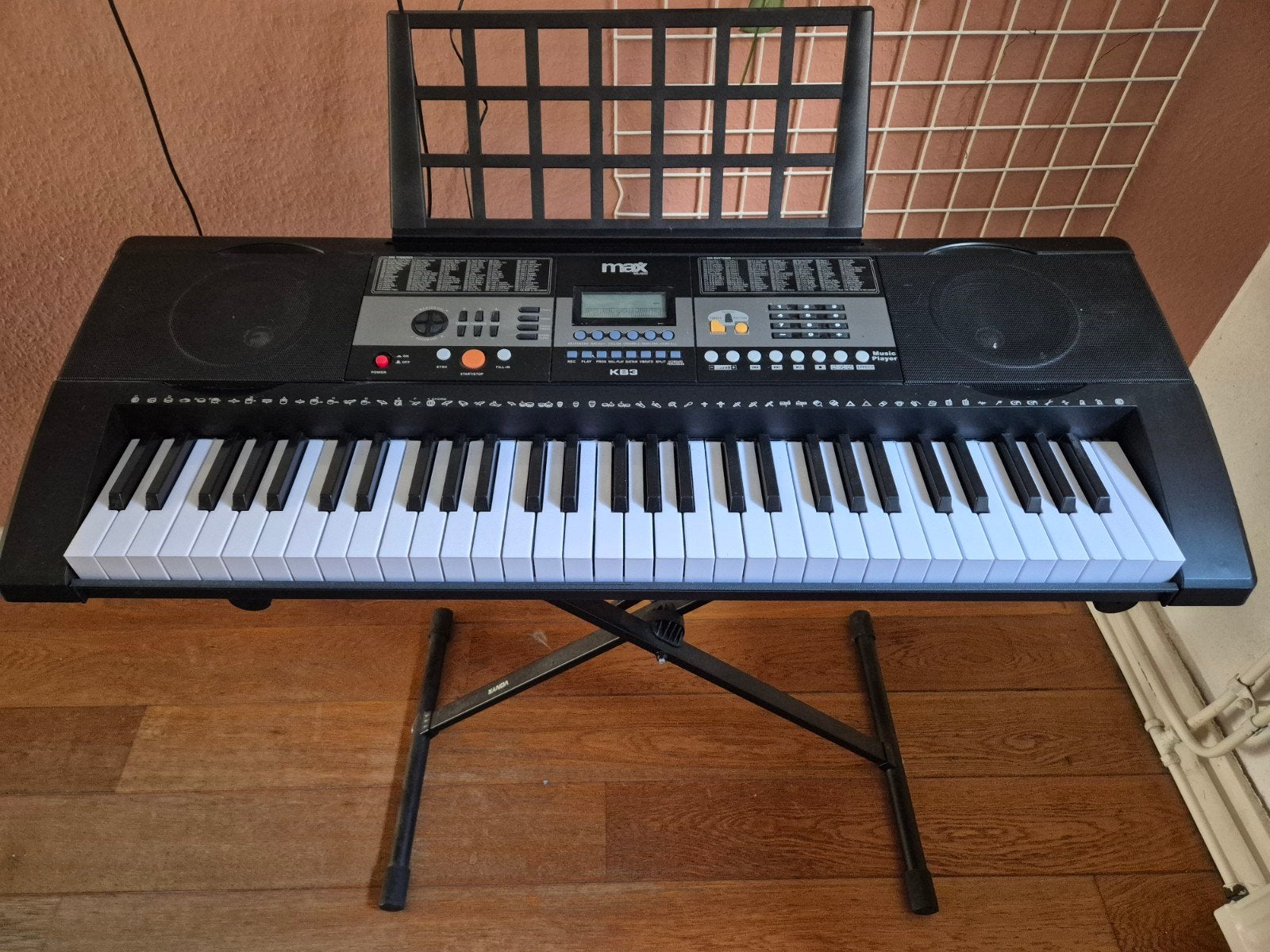 Max Music KB3 Keyboard, Overige merken, 61 toetsen, Ophalen of Verzenden, Zo goed als nieuw