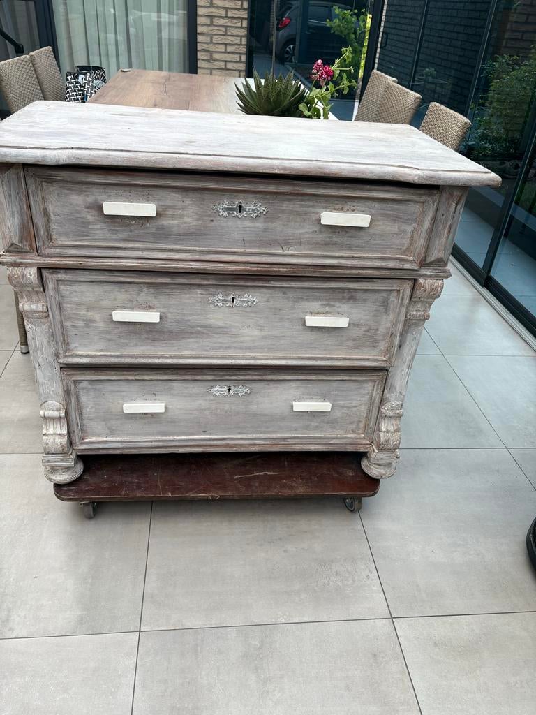 Brocante ladekast met 3 lades - Grijs geverfd, Antiek en Kunst, Antiek | Meubels | Kasten, Ophalen of Verzenden
