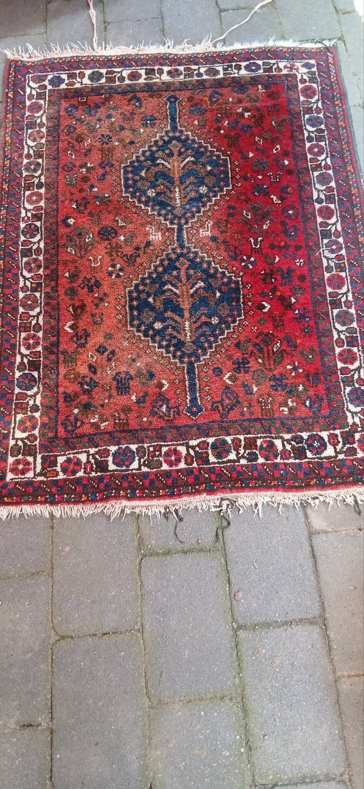 Vintage Perzisch tapijt, rood met blauw medaillon, Vintage, Perzisch, Oosters, Gebruikt, 100 tot 150 cm, Rechthoekig