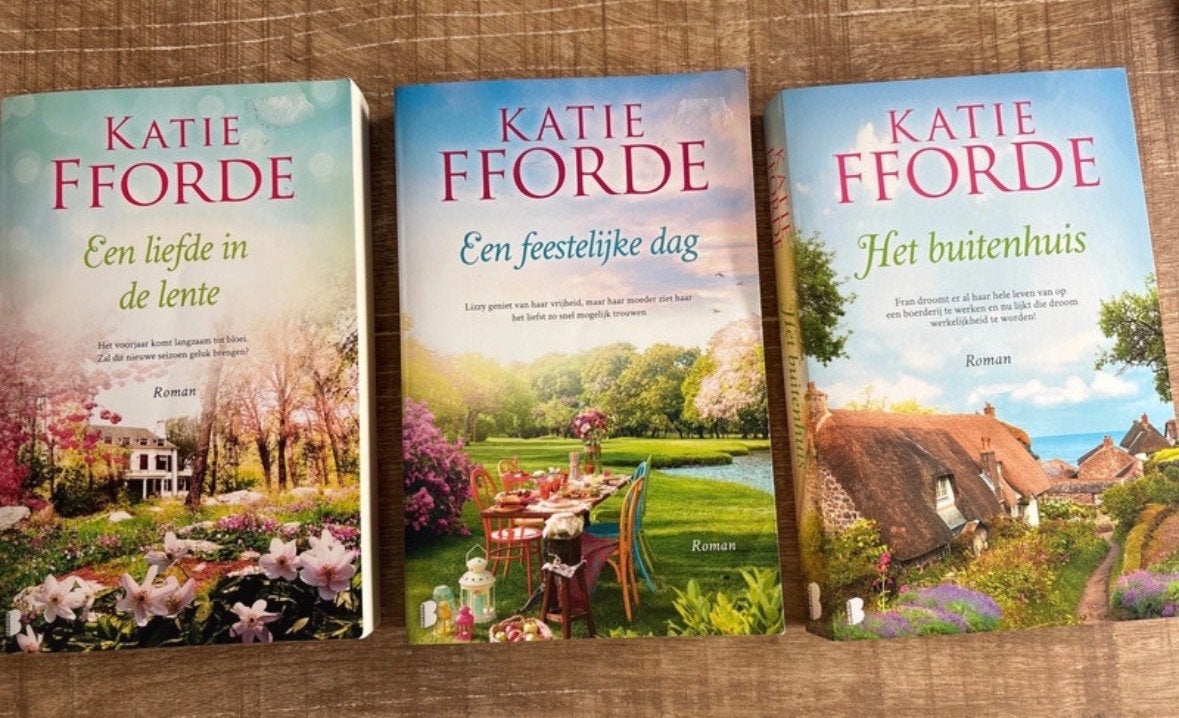 Katie Fforde Boeken Set: Een Liefde, Een Feestelijke Dag, He, Ophalen of Verzenden, Zo goed als nieuw, Nederland