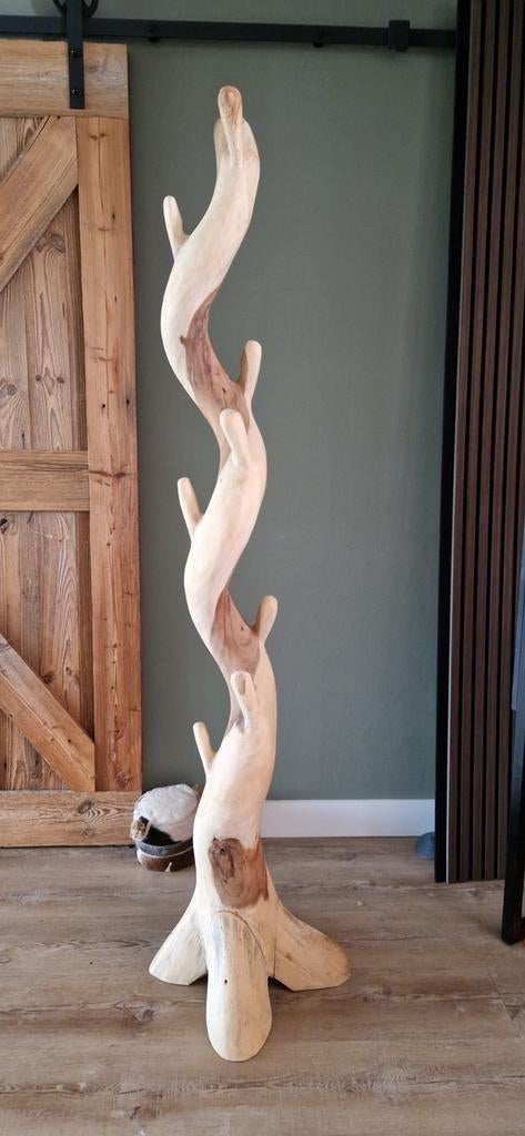 Unieke handgemaakte houten kapstok, boomstam design zgan, Huis en Inrichting, Ophalen of Verzenden, Zo goed als nieuw, Staande kapstok