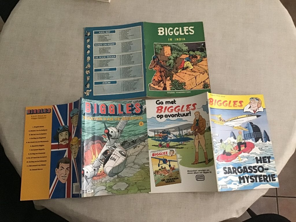 3 Biggles stripuitgaves naar W.E.Johns, Boeken, Stripboeken, Meerdere stripboeken, Ophalen of Verzenden, Gelezen