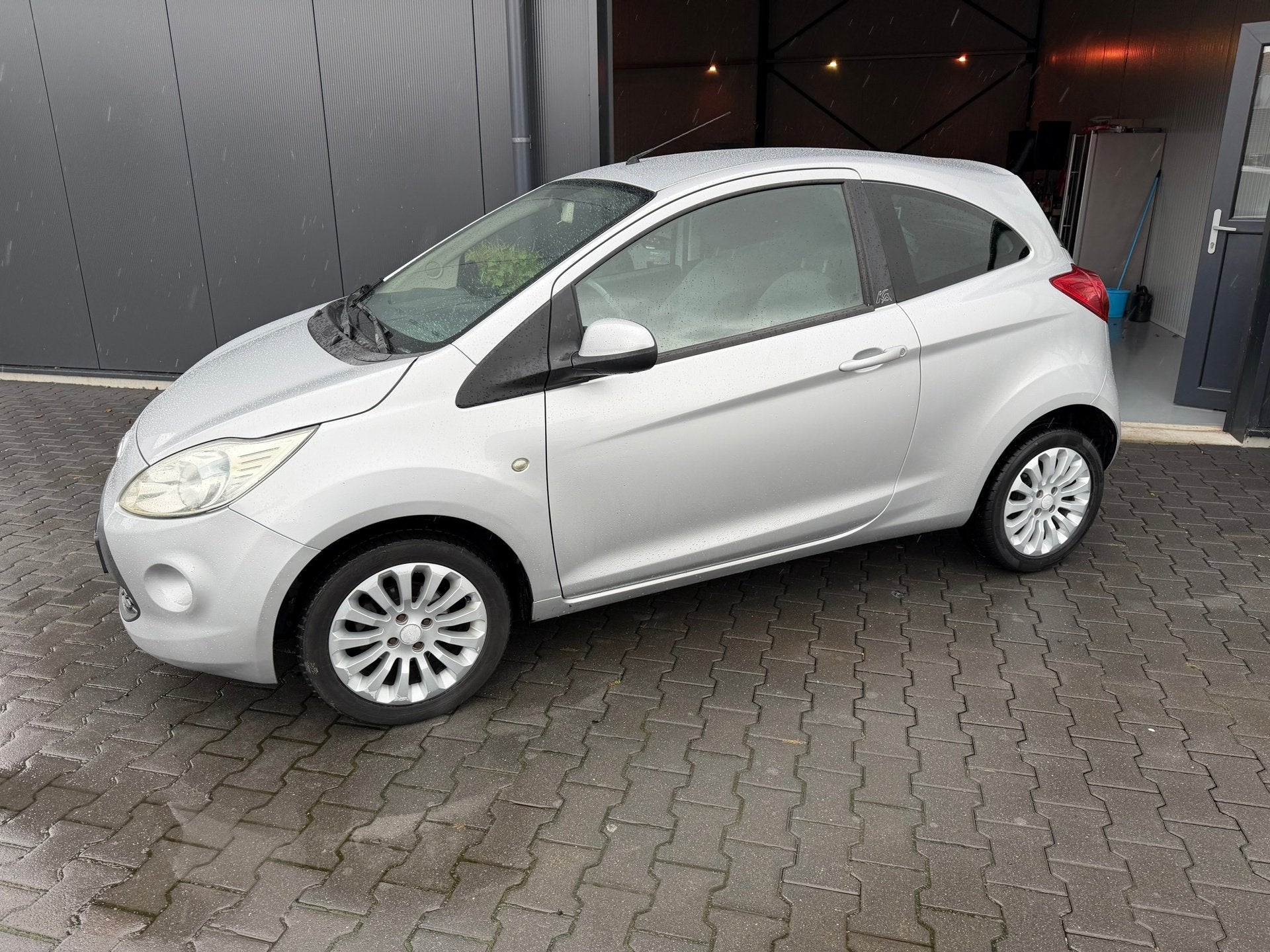 Ford Ka 1.2 Titanium, Voorwielaandrijving, Stof, Gebruikt, 1242 cc
