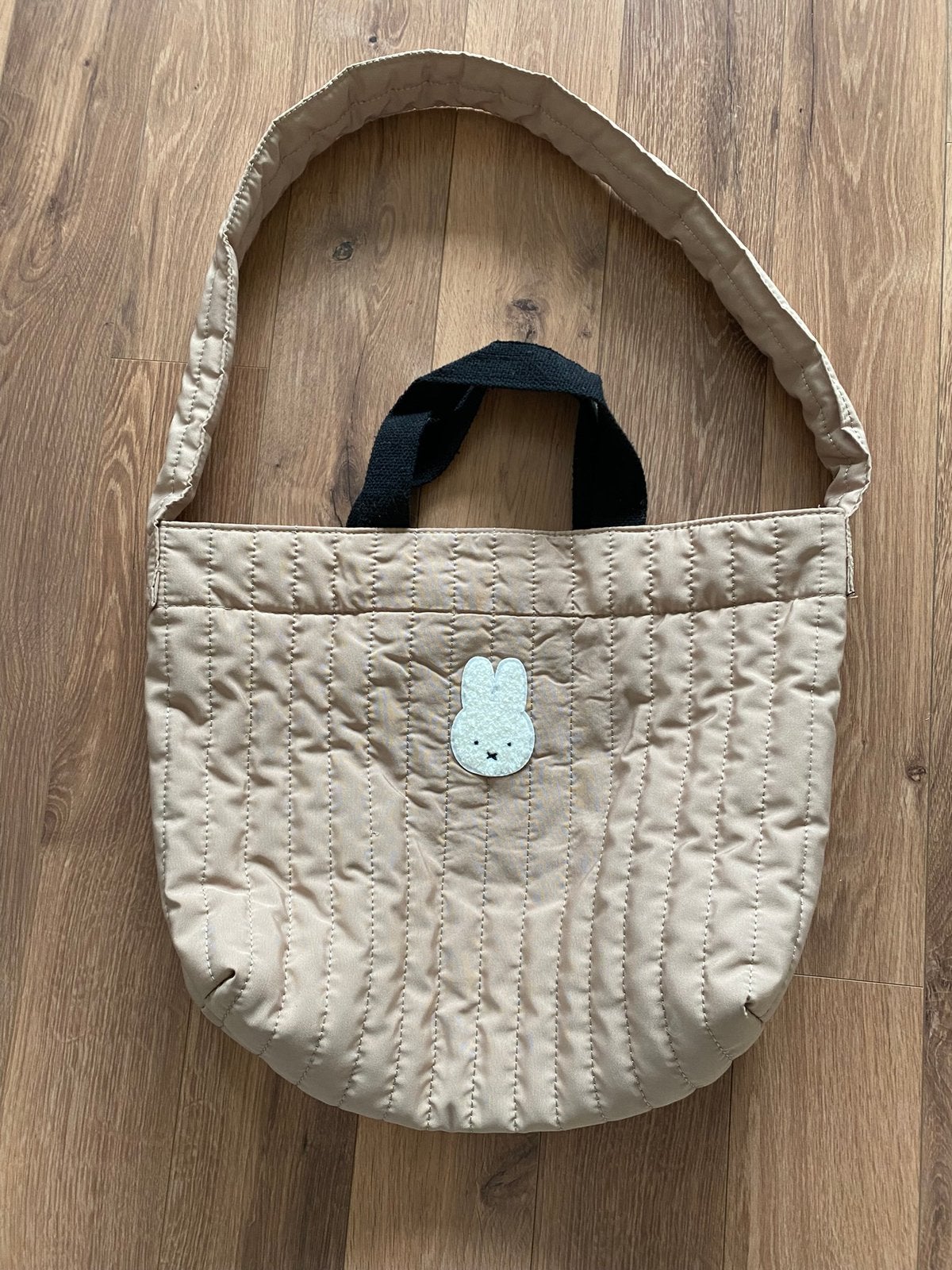 Beige puffy Nijntje beertje schoudertas, Ophalen of Verzenden, Nieuw, Overige merken