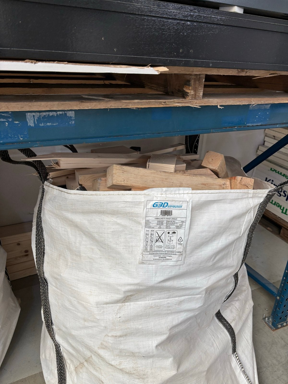 Schoon vuren zaagafval voor kachel - Per big bag, Tuin en Terras, Haardhout, Minder dan 3 m³, Ophalen, Overige houtsoorten, Blokken