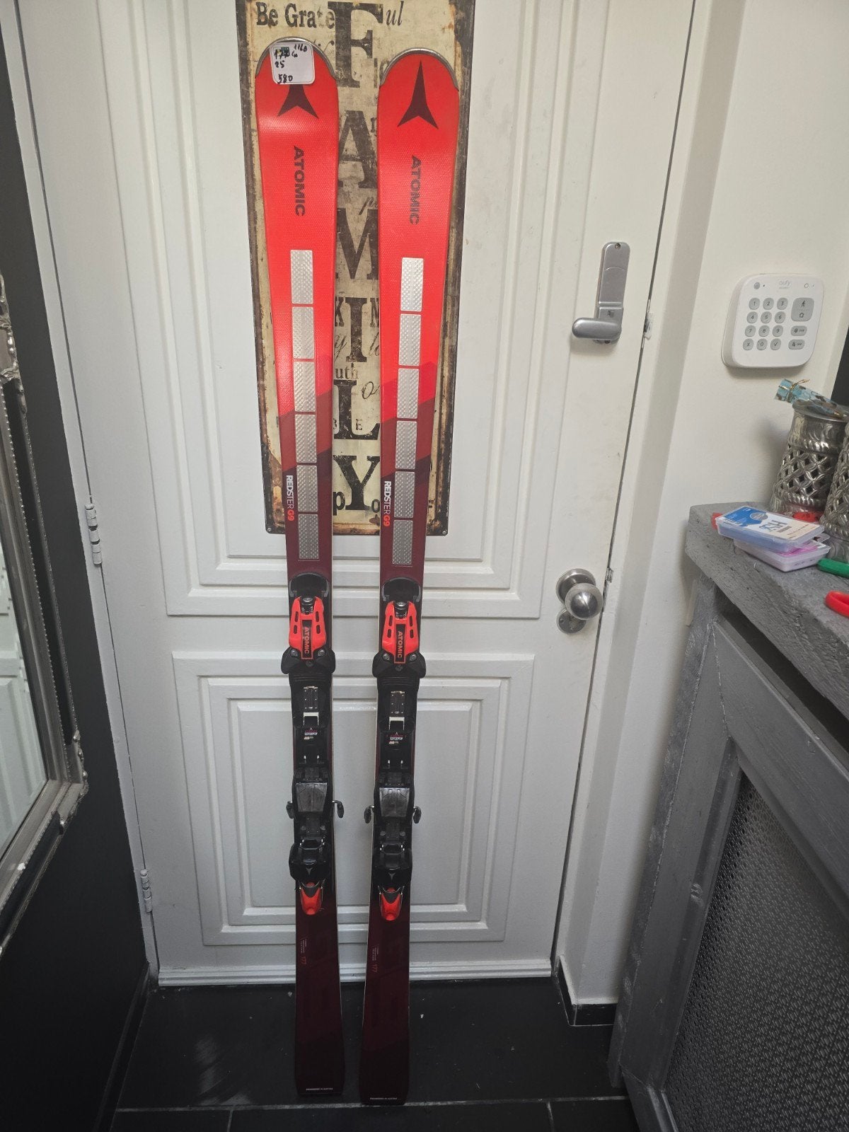 177cm 2025 ATOMIC REDSTER G9 REVOSHOCK RVSK 1160€ GEVORDERD, 160 tot 180 cm, Ophalen of Verzenden, Zo goed als nieuw, Carve