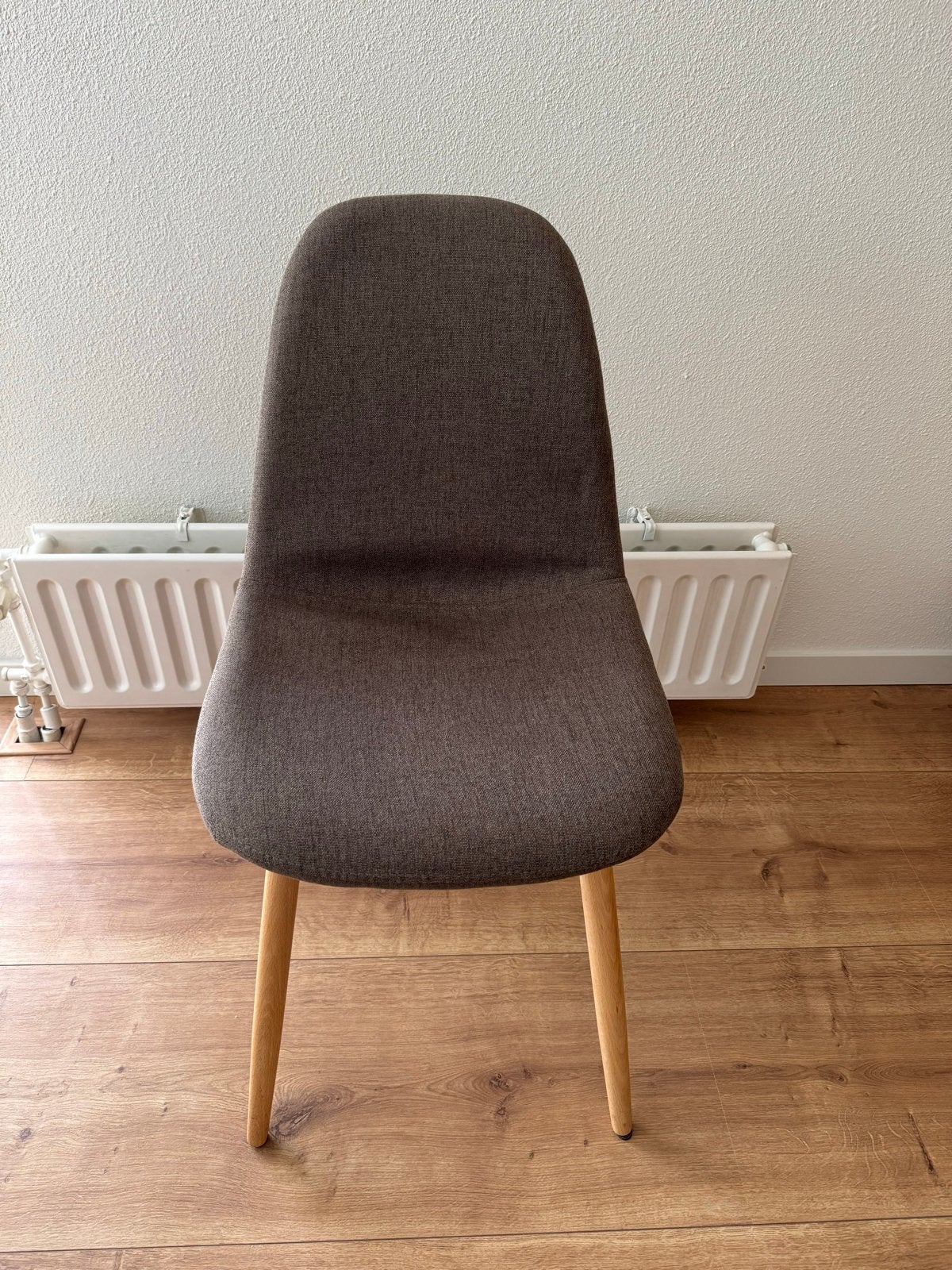 Eetkamerstoelen LaForma grijsbruin (4 stuks), Ophalen, Bruin, Zo goed als nieuw, Vier