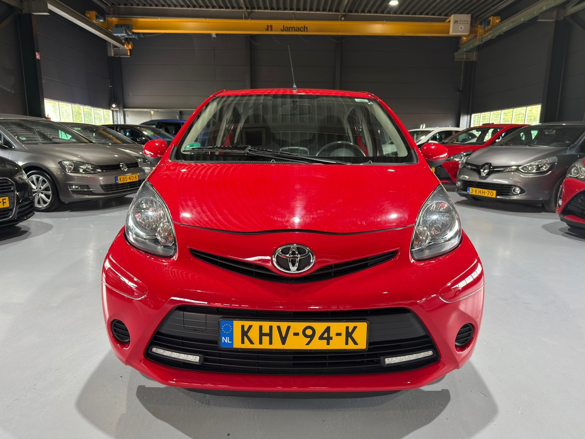 Toyota Aygo 1.0 VVT-i Aspiration Dealer onderhouden|Navigati, Auto's, Toyota, Voorwielaandrijving, Euro 5, Stof, Gebruikt