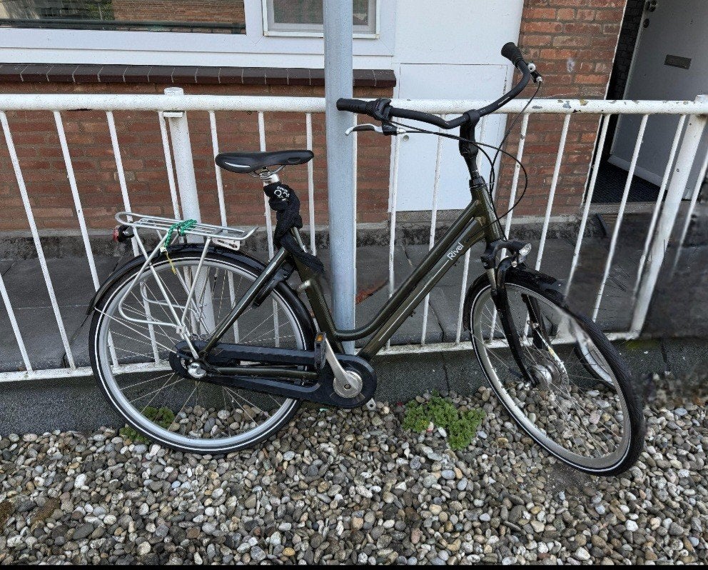 Dames fiets, Fietsen en Brommers, Fietsen | Dames | Omafietsen, Ophalen, Gebruikt, Versnellingen, Rivel