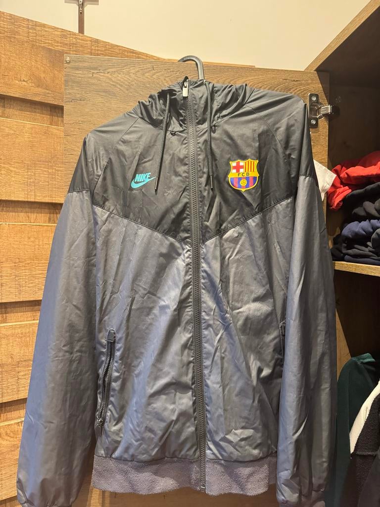Nike FC Barcelona windbreker/zomerjas, Ophalen of Verzenden, Zo goed als nieuw, Maat 46 (S) of kleiner, Zwart