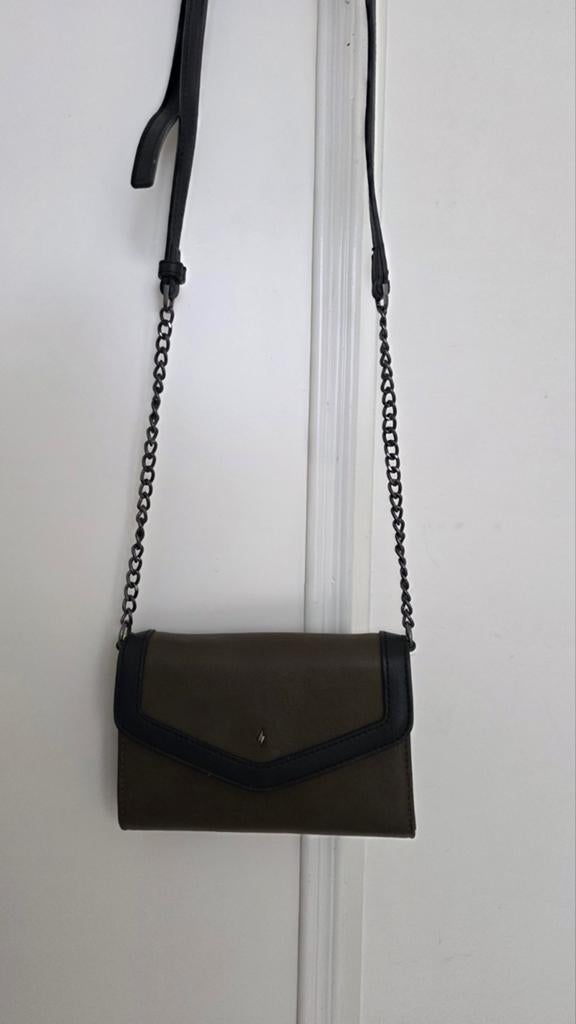 Paul's Boutique Schoudertasje - Groen/Zwart met Neon Geel, Sieraden, Tassen en Uiterlijk, Tassen | Damestassen, Ophalen of Verzenden