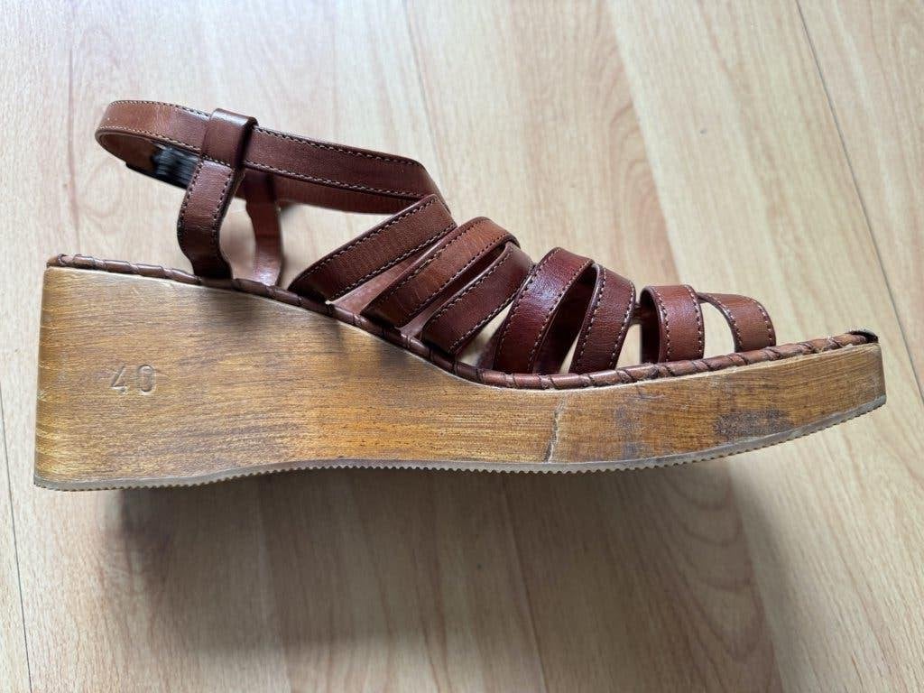 sandalen, Bruin, Sandalen of Muiltjes, Ophalen of Verzenden, Onbekend