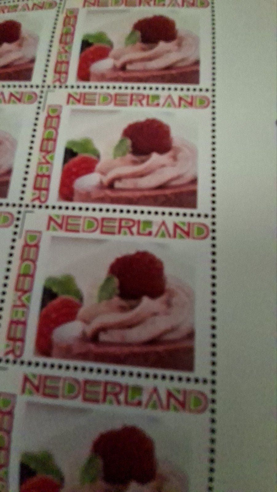 Nederland December Postzegels - Taartje met Framboos, Ophalen of Verzenden, Na 1940, Postfris