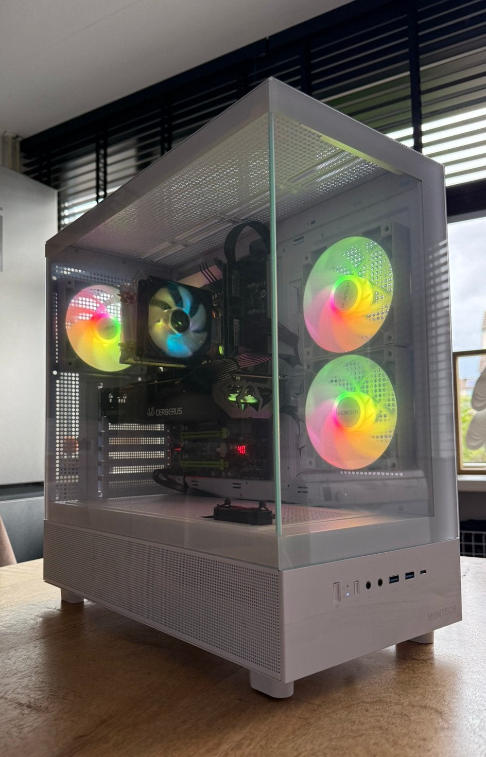 GAME PC | 52 GB RAM | GTX 1070TI | Windows 11 Pro, 64 GB of meer, 2 tot 3 Ghz, Zelf gebouwde pc, Intel Xeon