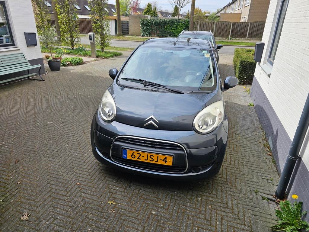 Citroën C1 1.0 5-DRS 2009 Grijs, Voorwielaandrijving, 4 stoelen, C1, 68 pk