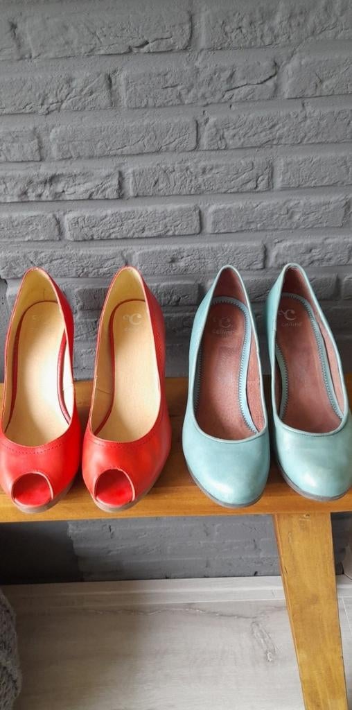 Pumps, zeegroen of rood, Cellini, maat 39, ZGAN,, Ophalen of Verzenden, Zo goed als nieuw, Rood