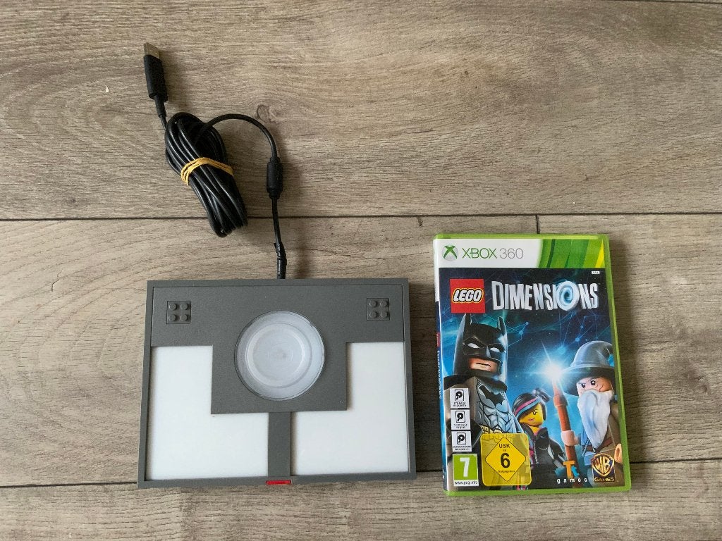 Lego Dimensions Spel + portal Xbox 360 Startersset Toypad, Avontuur en Actie, 2 spelers, Ophalen of Verzenden, Zo goed als nieuw