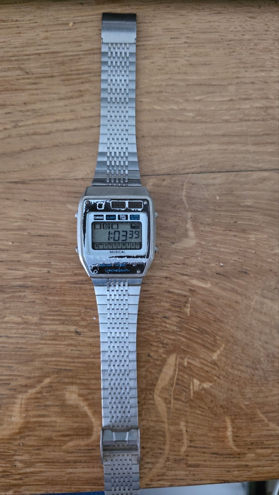 Vintage Musical Horloge Jaren '70/'80 - Werkt!, Sieraden, Tassen en Uiterlijk, Horloges | Antiek, Overige merken, Staal, Met bandje
