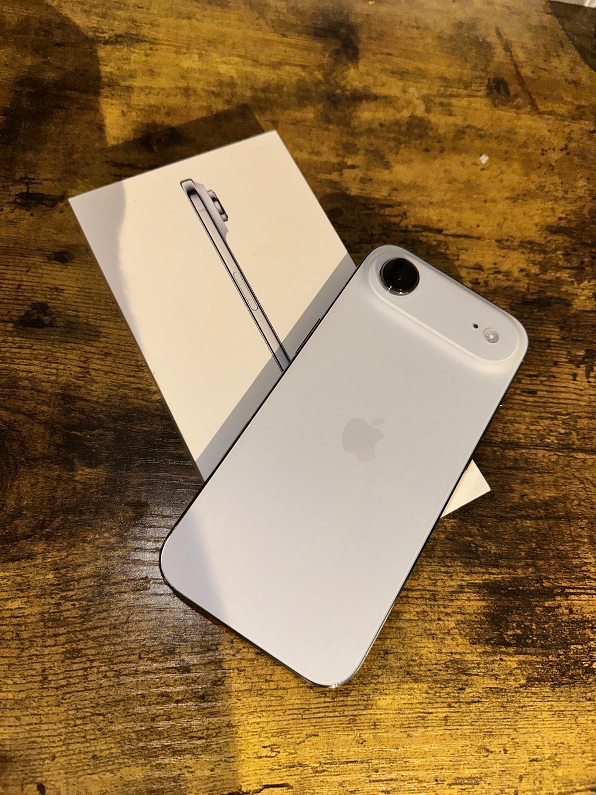 iPhone Air - Zo goed als nieuw, 3 maanden oud, 256 GB, Overige modellen, Wit, Ophalen of Verzenden