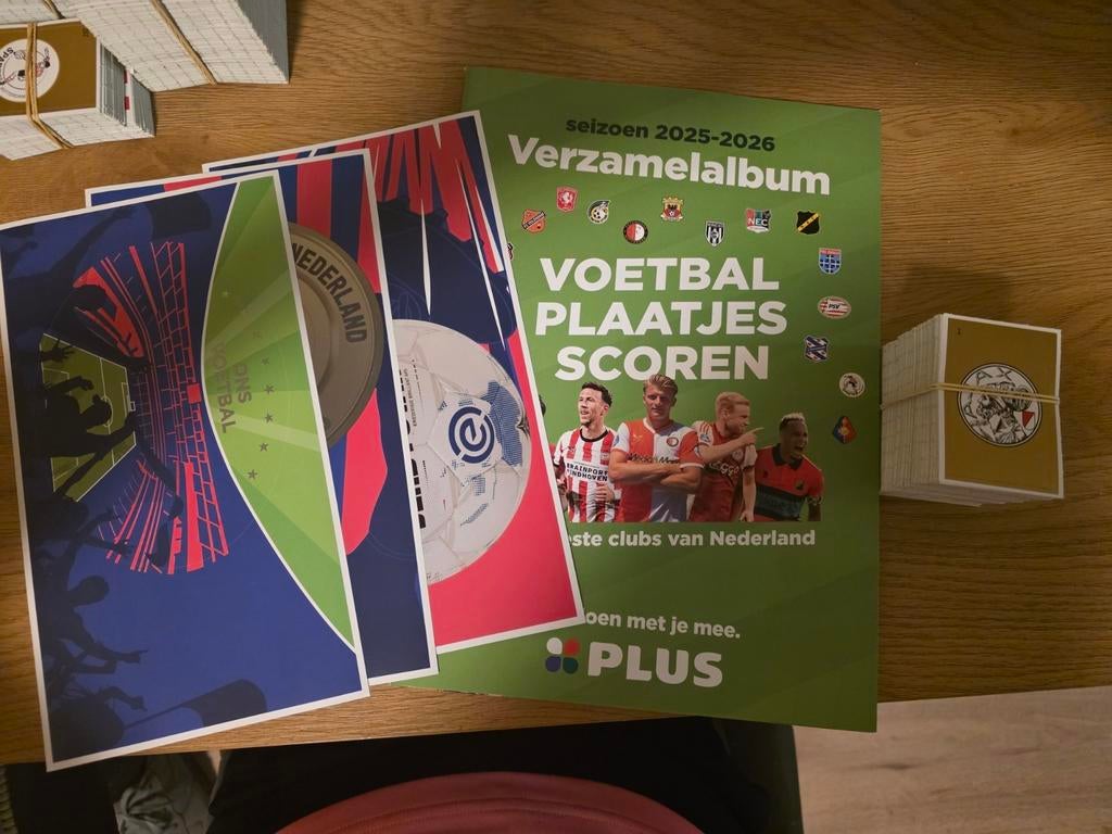 Voetbalplaatjes Verzameling + Album 2025-2026, Ophalen of Verzenden, Nieuw, Stickers en Plaatjes