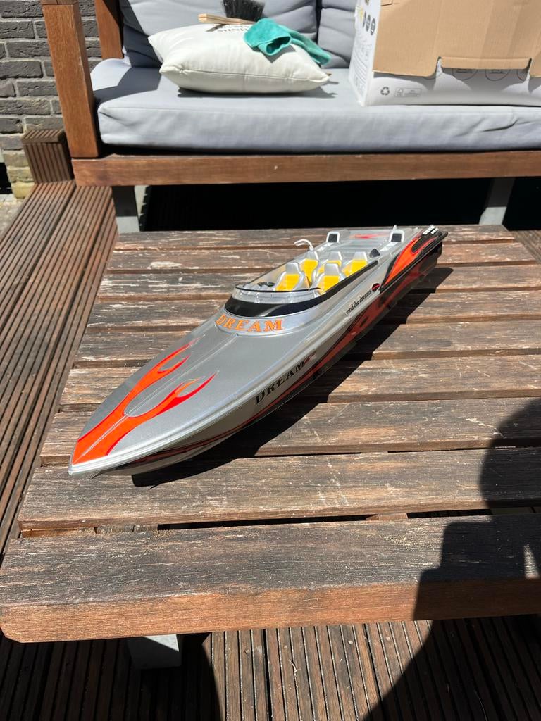 RC Speedboot "Dream" - Zonder afstandsbediening/oplader, Ophalen, Gebruikt