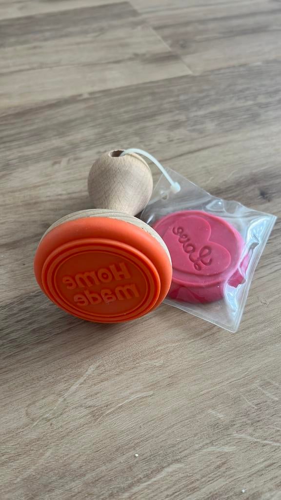 Laatste kans: Houten stempel, Ophalen of Verzenden, Zo goed als nieuw