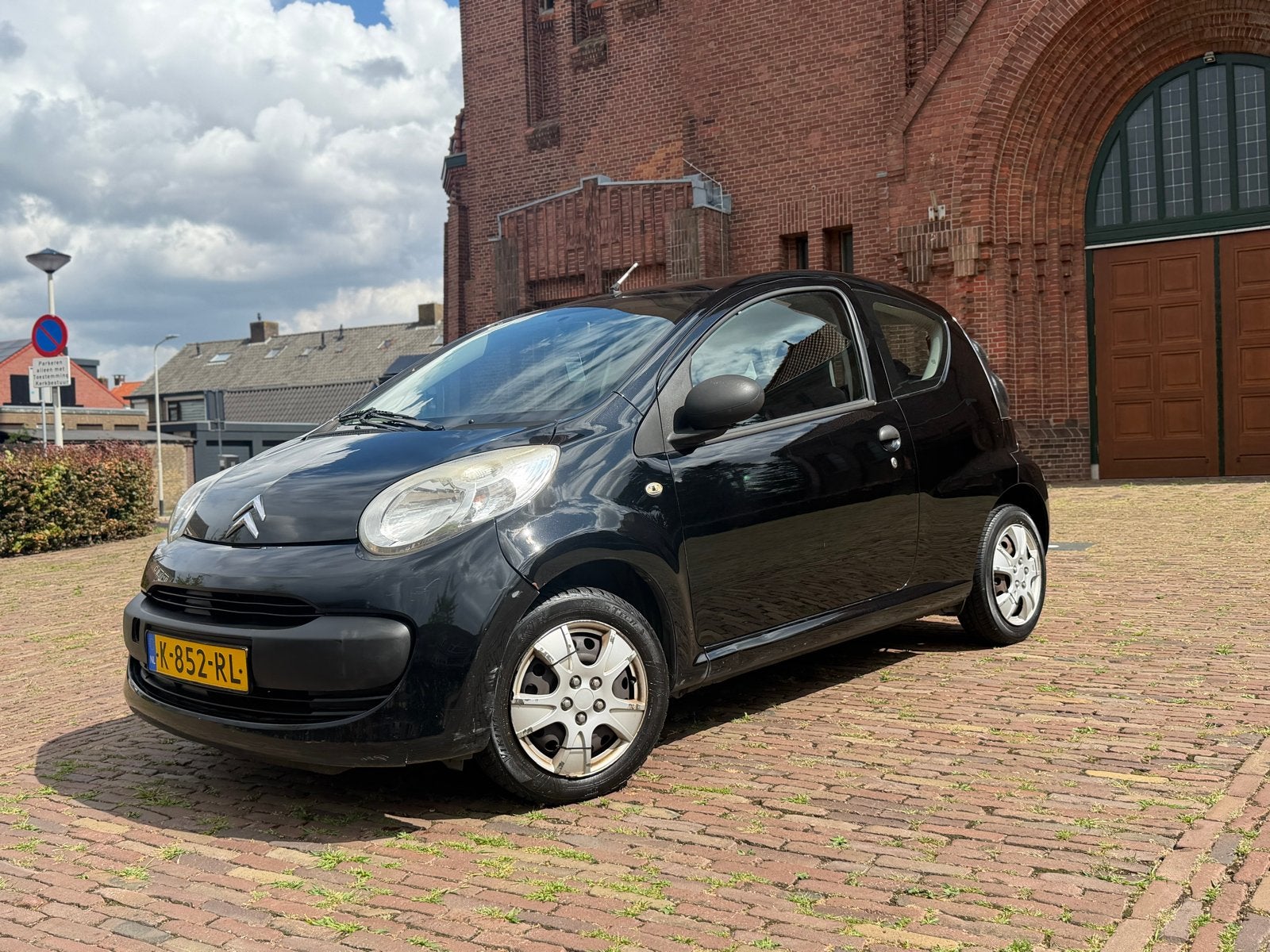 Citroën C1 1.0 3-DRS 2007 Zwart Recent onderhoud gehad., Auto's, Voorwielaandrijving, Stof, Elektrische ramen, 4 stoelen