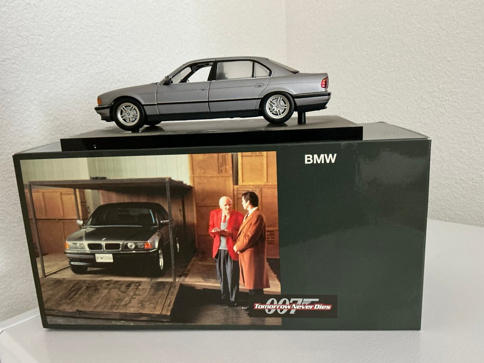 BMW 750 007, Ophalen of Verzenden, Zo goed als nieuw, Auto