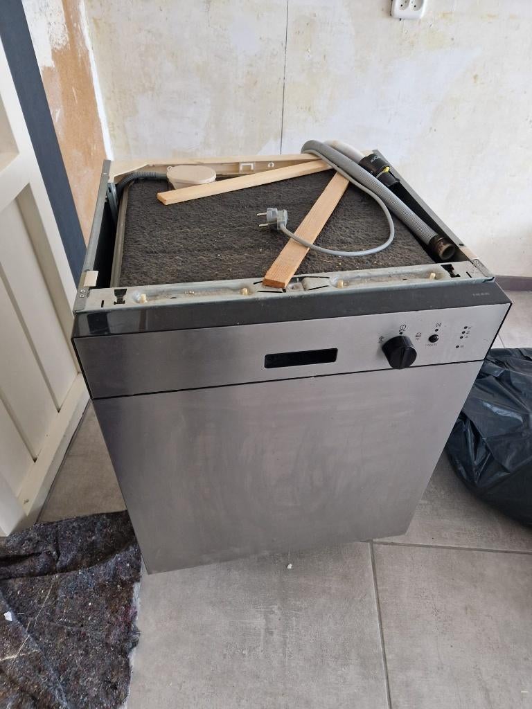 Inbouwvaatwasser, Ophalen, Gebruikt, Minder dan 85 cm, Inbouw