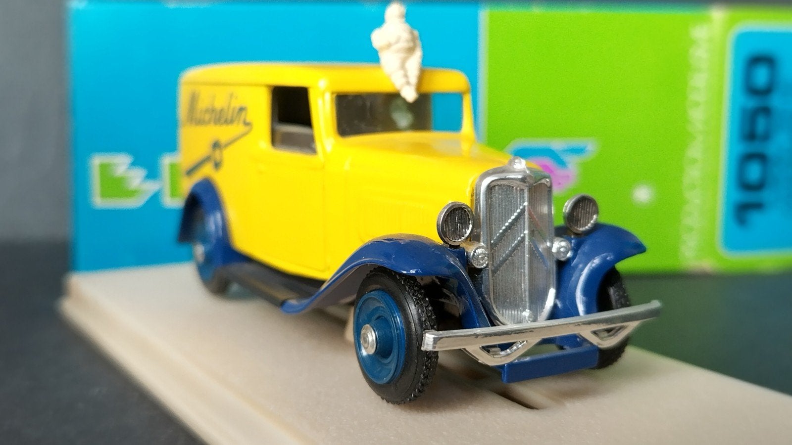 Citroen 500 Kgs 1934 Michelin 1:43 Eligor Pol, Overige merken, Auto, Verzenden, .