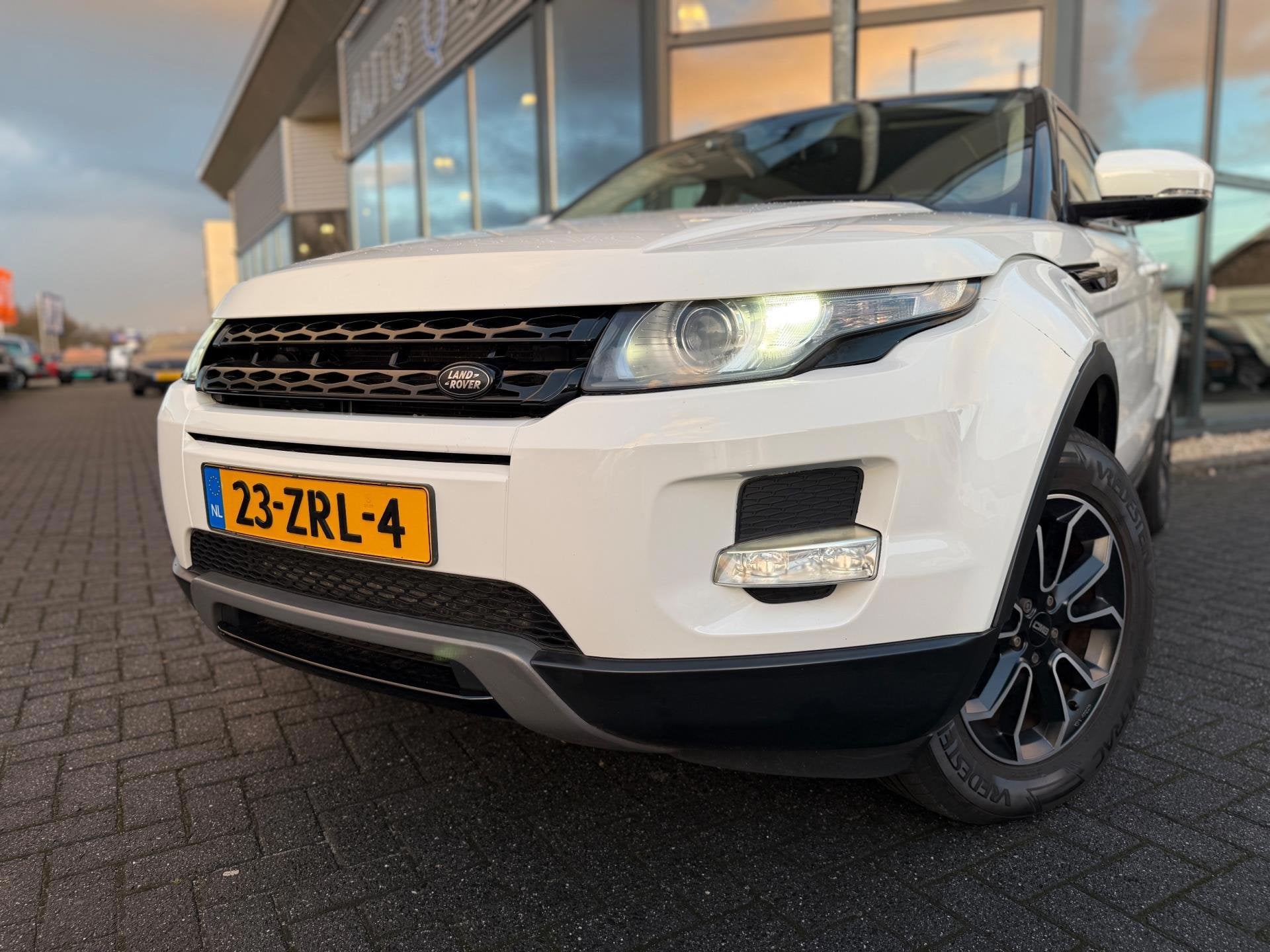 Land Rover Range Rover Evoque 2.2 eD4 2WD Pure | Org NL | De, Auto's, Voorwielaandrijving, Gebruikt, Beige, 4 cilinders