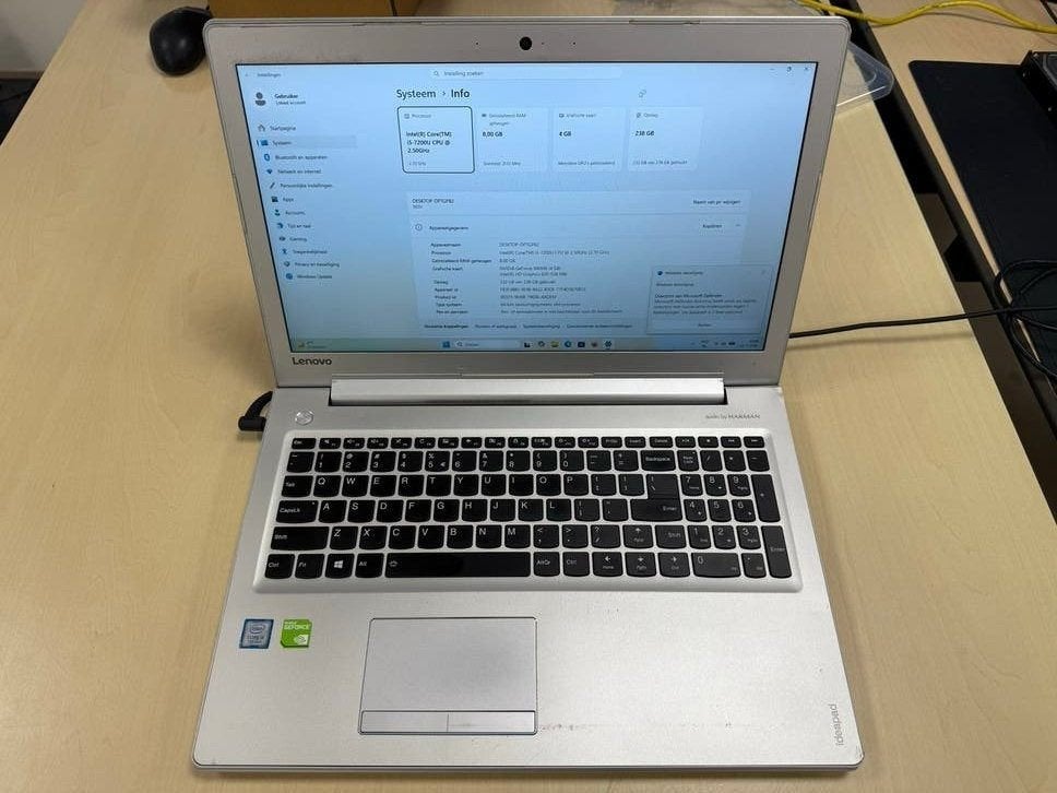 Lenovo Ideapad 510-15IKB i5-7200U 8GB RAM 238GB SSD, Computers en Software, Gebruikt, Met videokaart, 2 tot 3 Ghz, 8 GB