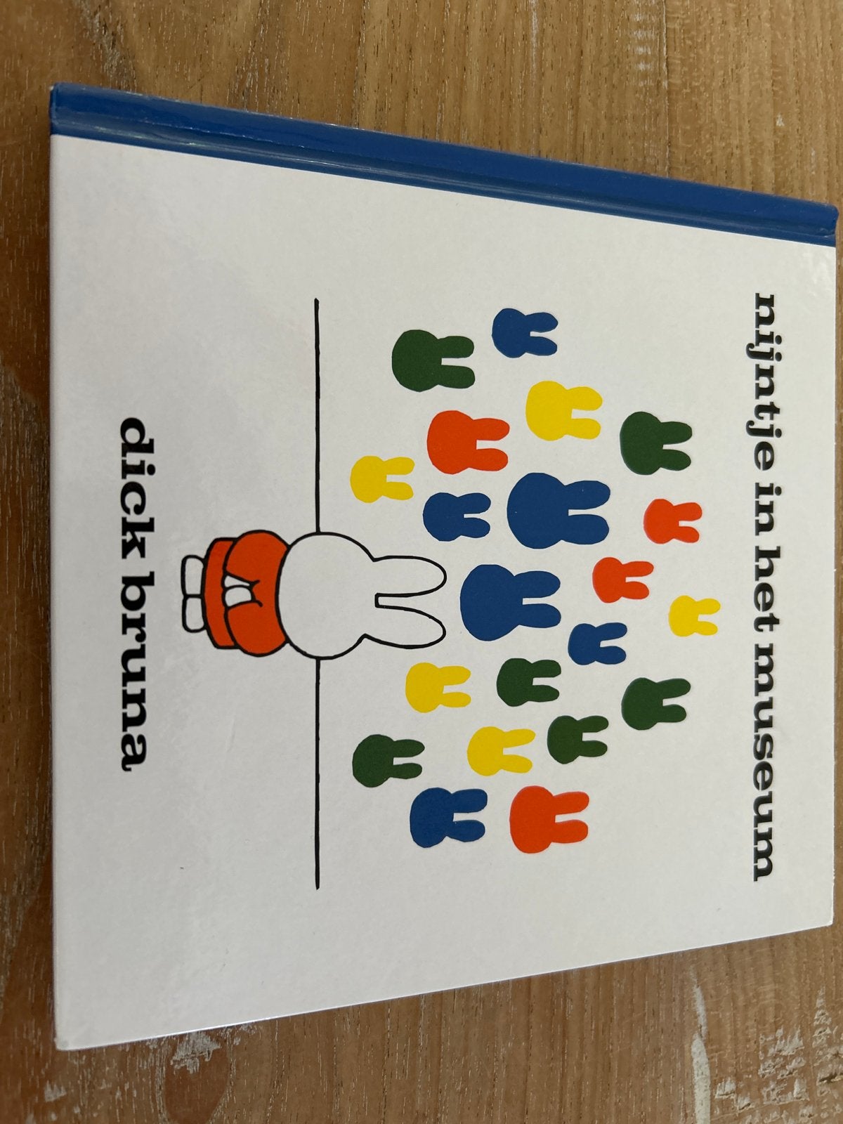 Nijntje in het museum - Dick Bruna, Fictie algemeen, Jongen of Meisje, Zo goed als nieuw, 4 jaar