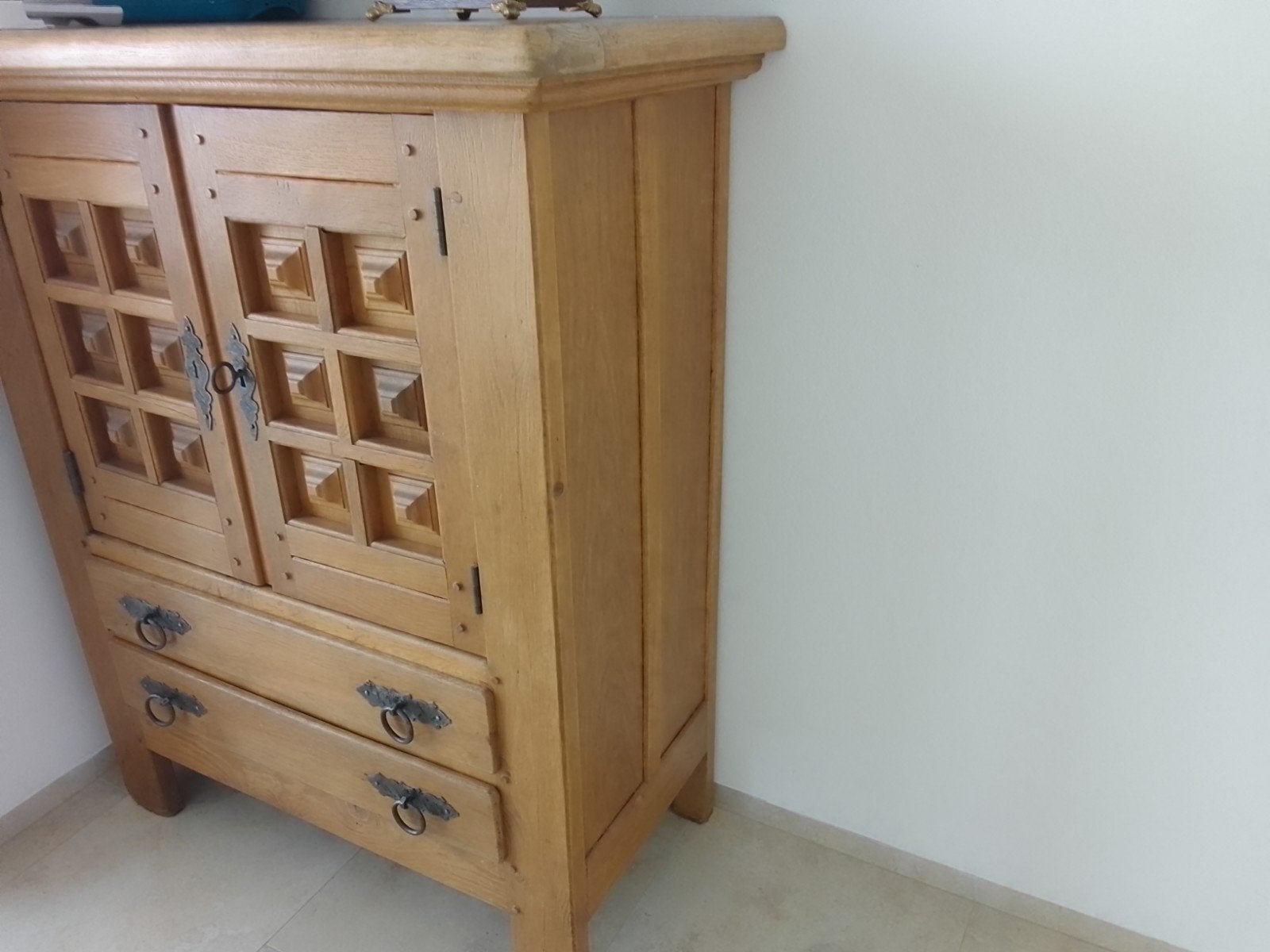 Licht eiken kast met lades - B120 H135 D65, Ophalen