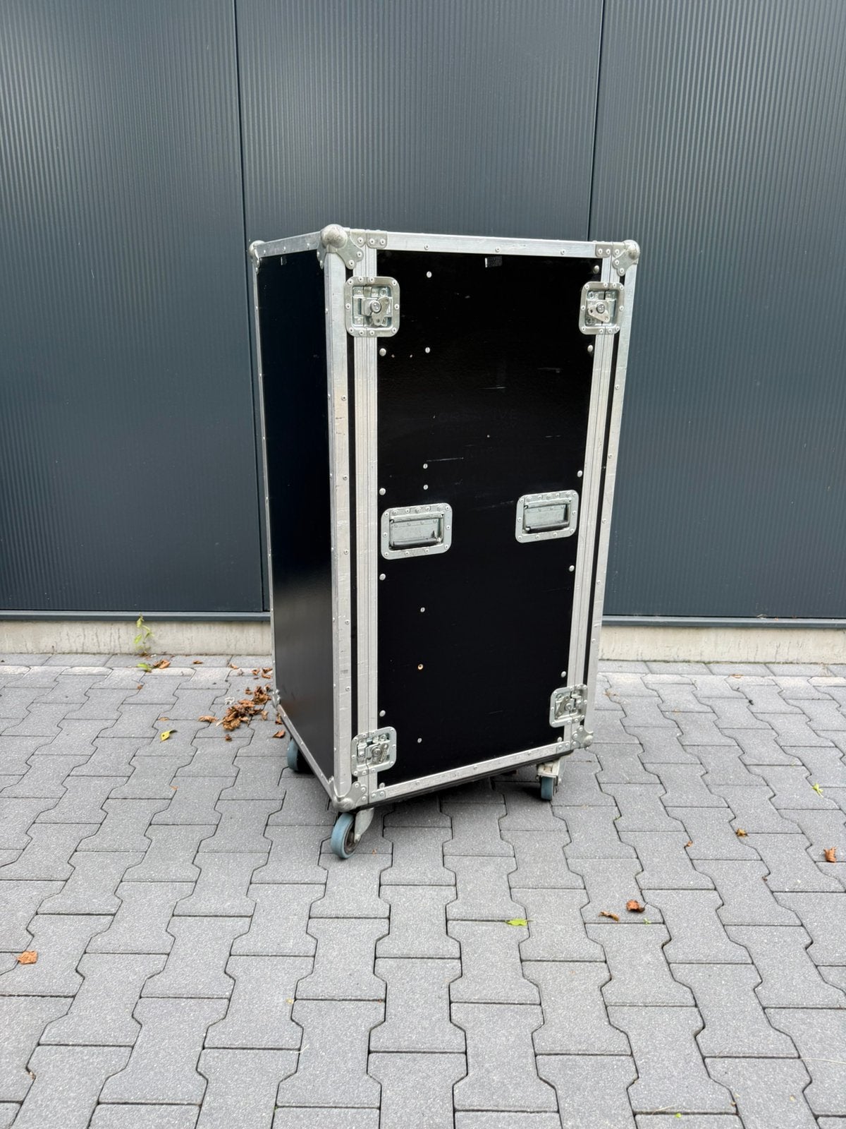 19” double door flightcase 25he, Ophalen, Zo goed als nieuw, Overige instrumenten, Flightcase