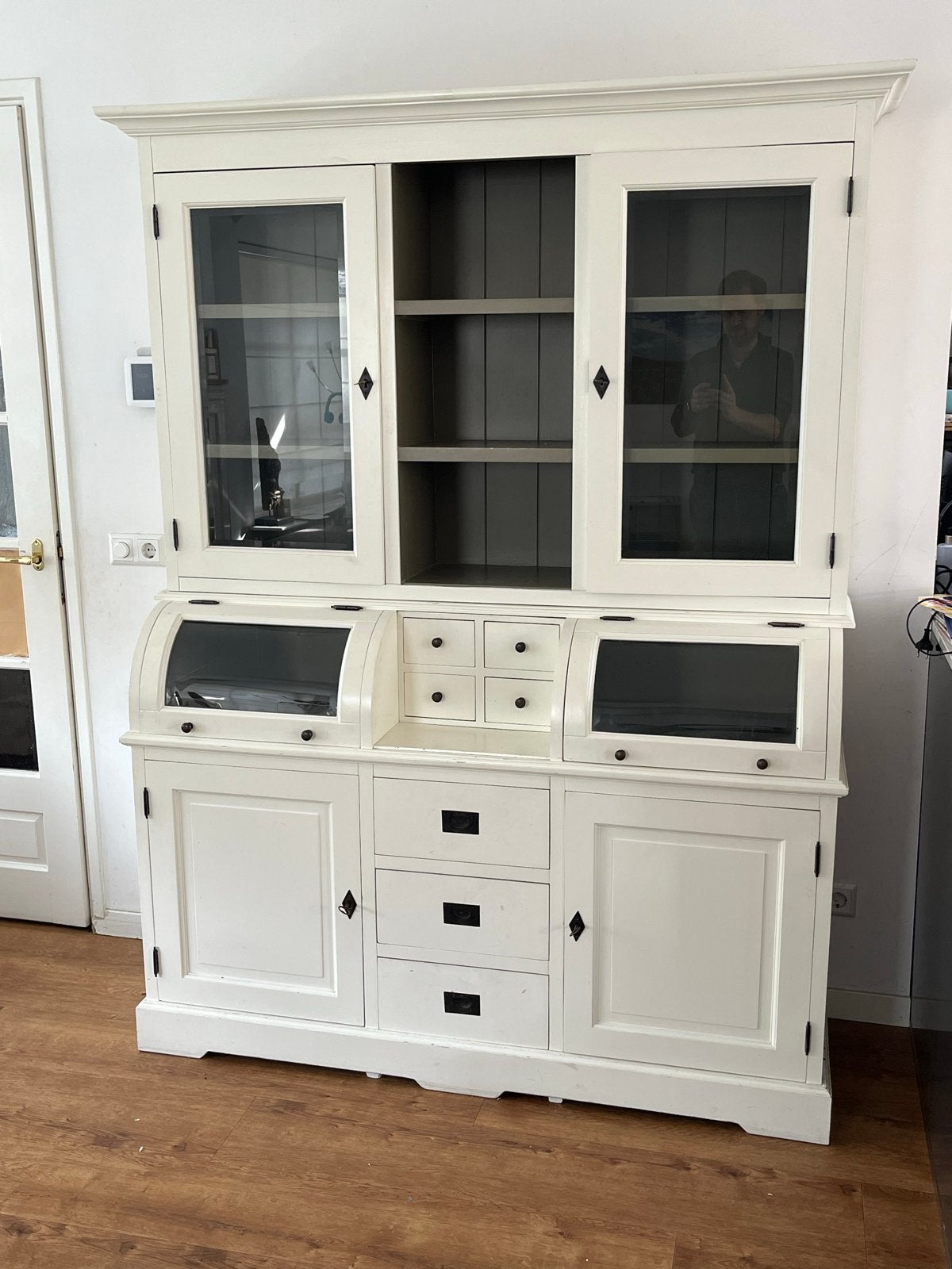 Mooie witte buffetkast, Ophalen, Gebruikt, 100 tot 150 cm, 200 cm of meer