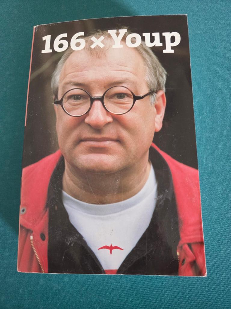 Youp van 't Hek - 166 x Youp, Ophalen of Verzenden, Zo goed als nieuw, Youp van 't Hek