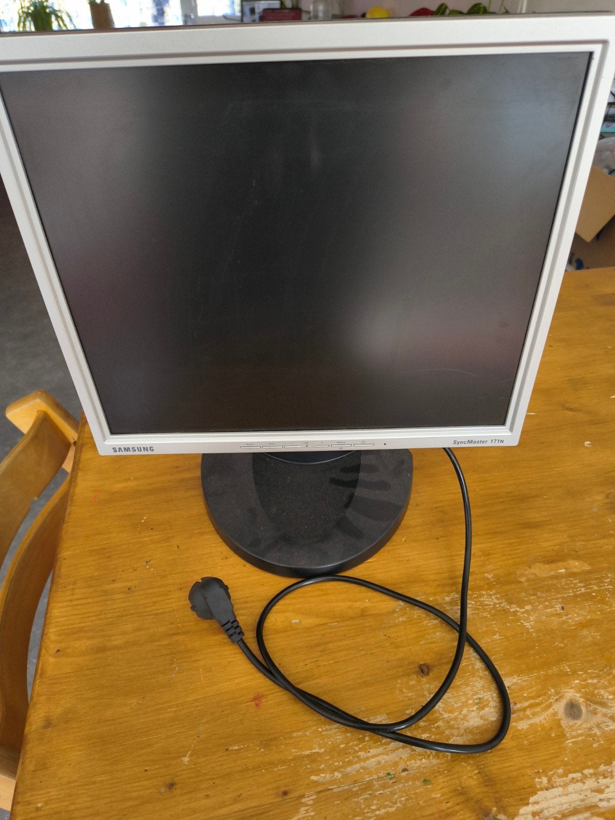 Samsung SyncMaster 171N Monitor, Kantelbaar, Ophalen of Verzenden, Samsung, VGA
